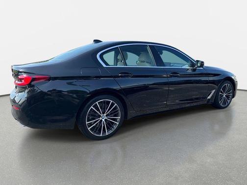Black Sapphire Metallic 2023 BMW 540 i