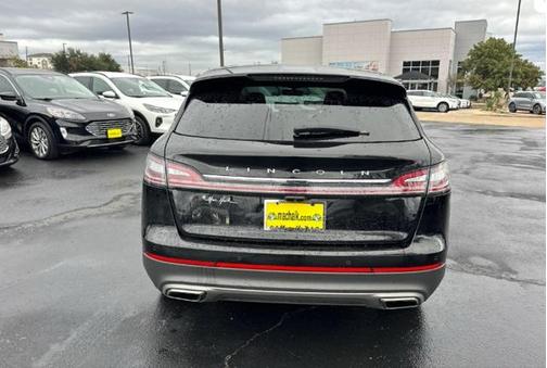 2022 Lincoln Nautilus Reserve