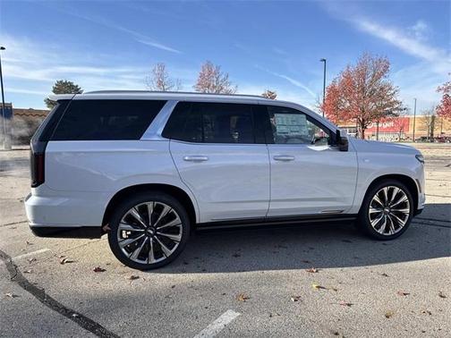 2026 Cadillac Escalade Luxury