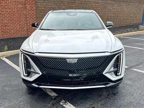 2025 Cadillac LYRIQ Luxury