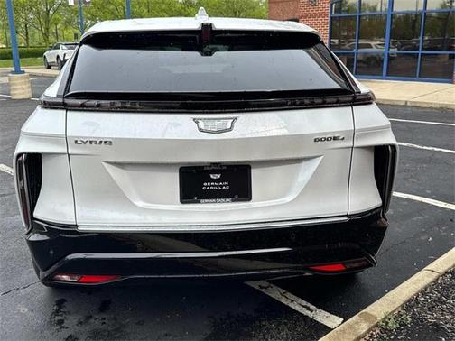 2025 Cadillac LYRIQ Luxury