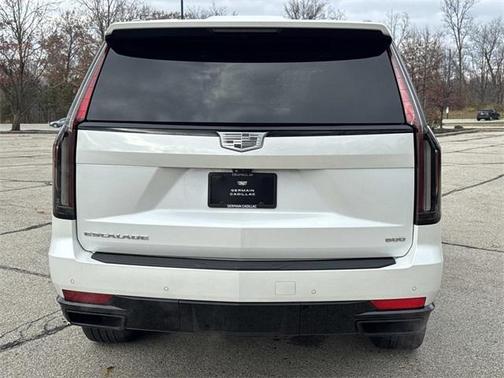 2023 Cadillac Escalade Sport