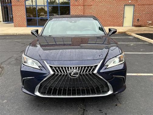 2022 Lexus ES 350 Base