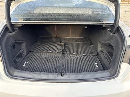 2019 Audi A4 2.0T Prestige