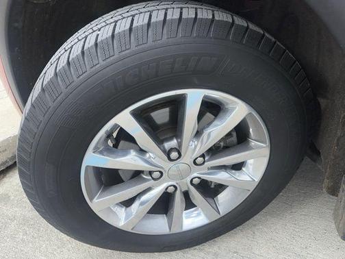 Deep Cherry Red Crystal Pearlcoat 2014 Dodge Durango Limited