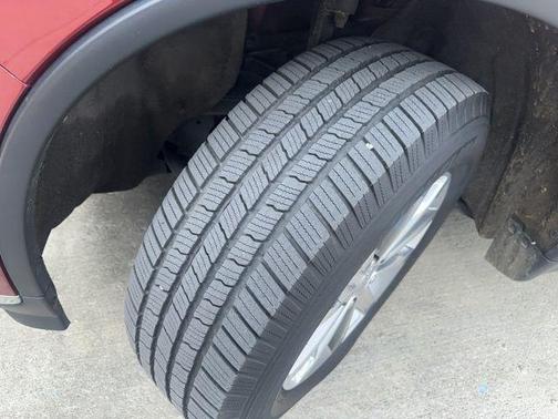 Deep Cherry Red Crystal Pearlcoat 2014 Dodge Durango Limited