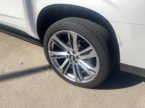 2025 Cadillac Escalade ESV Sport