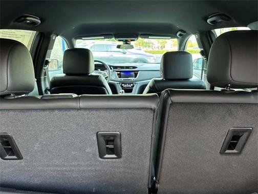 2025 Cadillac XT5 Luxury