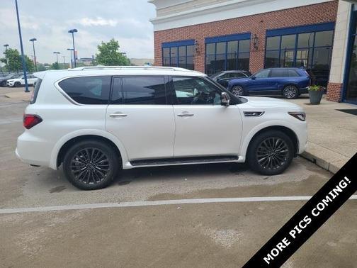 2023 INFINITI QX80 SENSORY