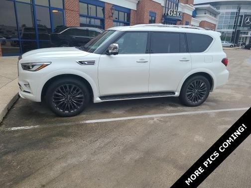 2023 INFINITI QX80 SENSORY