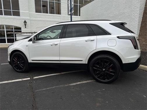 2022 Cadillac XT5 Sport