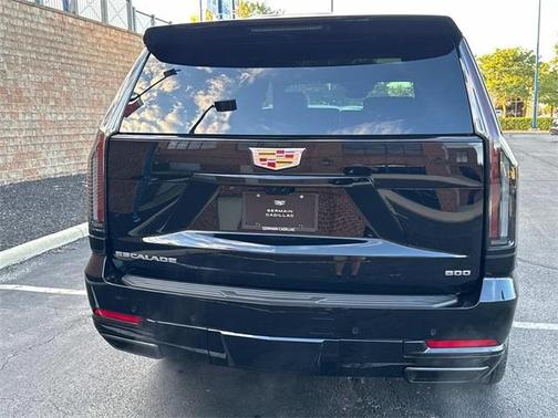 2025 Cadillac Escalade Sport