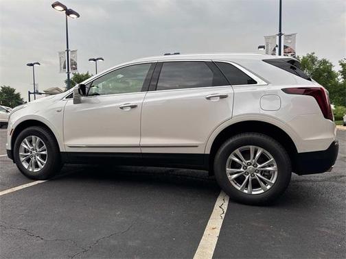 2025 Cadillac XT5 Luxury