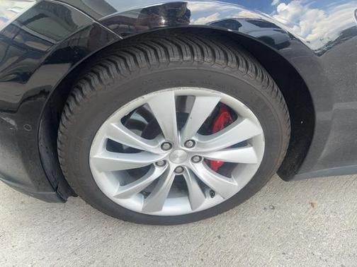 2014 Tesla Model S P85D