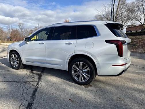 2025 Cadillac XT6 Premium Luxury AWD