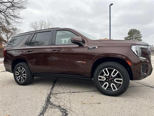 2023 GMC Yukon AT4