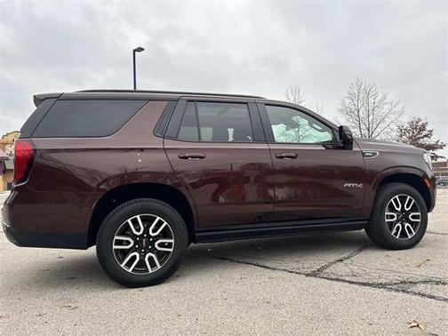 2023 GMC Yukon AT4