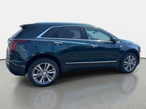 Emerald 2026 Cadillac XT5 Premium Luxury