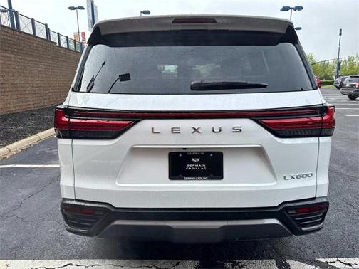 2024 Lexus LX 600 Luxury