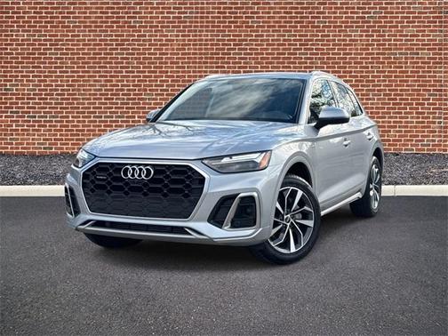 2023 Audi Q5 45 S line quattro Premium