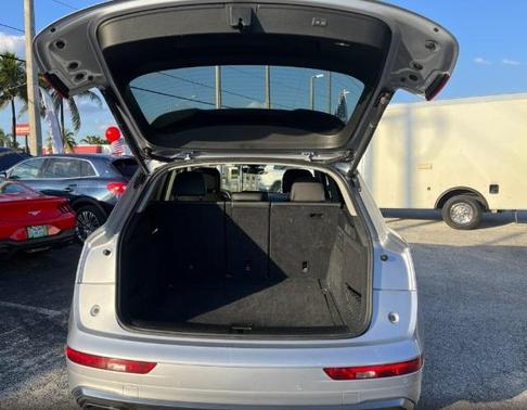 2023 Audi Q5 45 S line quattro Premium