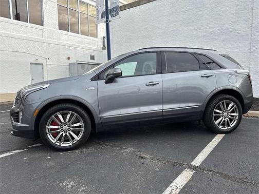 2022 Cadillac XT5 Sport