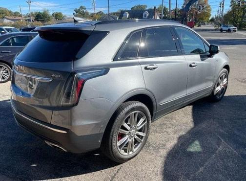 2022 Cadillac XT5 Sport