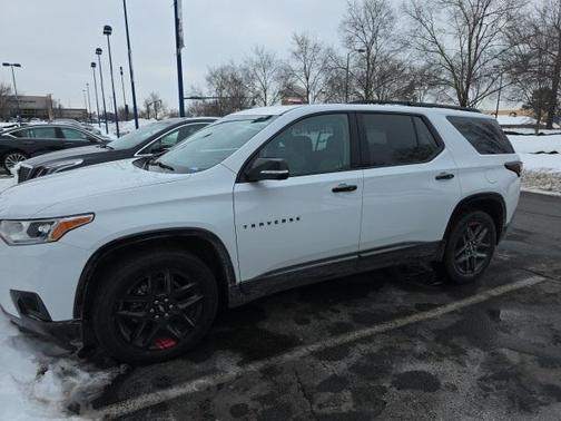 2021 Chevrolet Traverse Premier