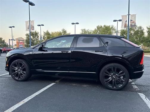 2025 Cadillac OPTIQ Sport
