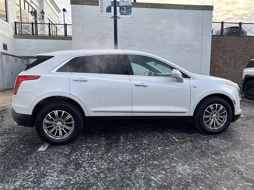 2017 Cadillac XT5 Luxury