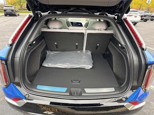 2026 Cadillac OPTIQ Luxury