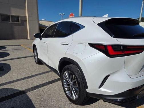 White Pearl 2022 Lexus NX 350 Premium