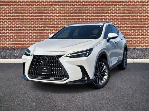 White Pearl 2022 Lexus NX 350 Premium