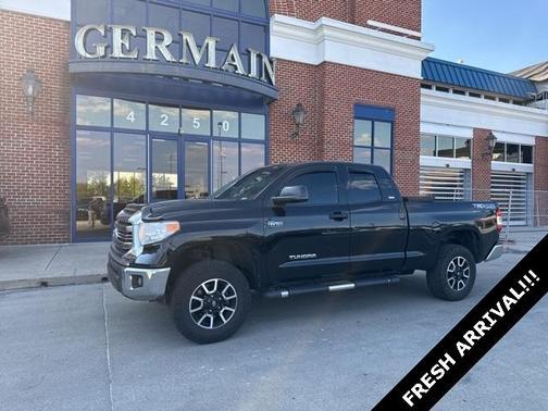 2017 Toyota Tundra SR5