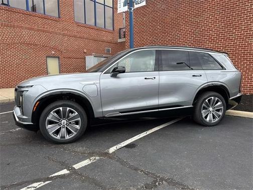 2026 Cadillac VISTIQ Luxury