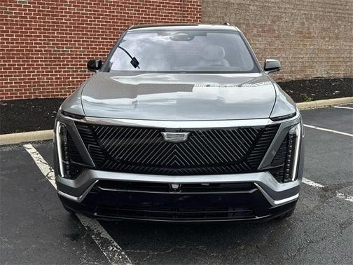 2026 Cadillac VISTIQ Luxury
