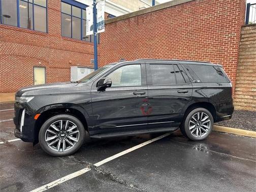 2023 Cadillac Escalade Sport