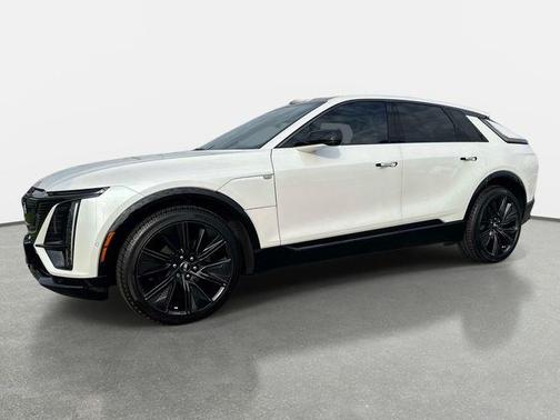 Crystal White Tri-Coat 2024 Cadillac LYRIQ Sport