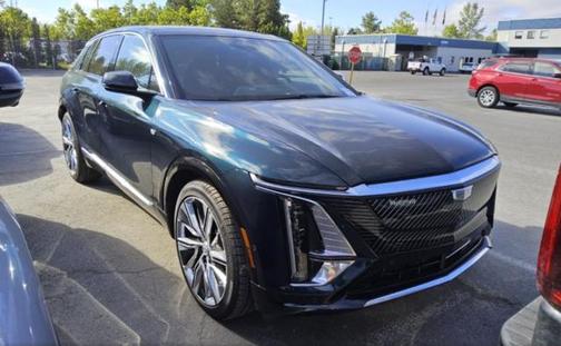 Emerald 2025 Cadillac LYRIQ Luxury