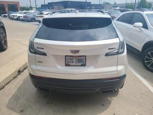 2023 Cadillac XT4 Sport