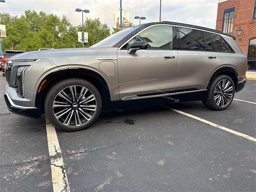 2026 Cadillac VISTIQ Premium Luxury