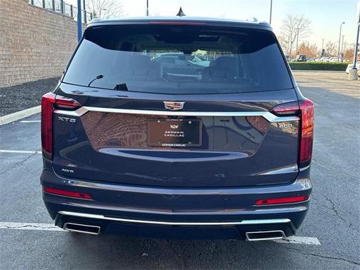 2025 Cadillac XT6 Premium Luxury AWD