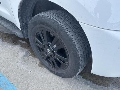 2018 Toyota Sequoia TRD Sport