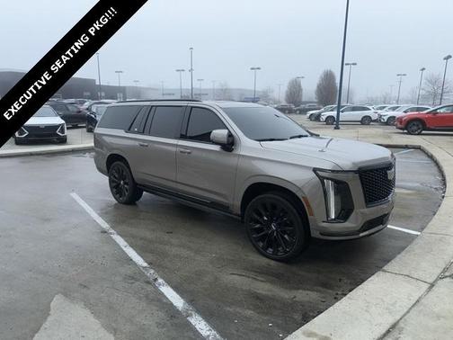 2025 Cadillac Escalade ESV Sport Platinum