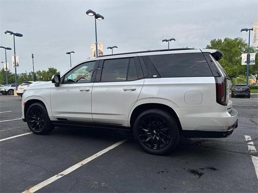 2023 Cadillac Escalade Sport
