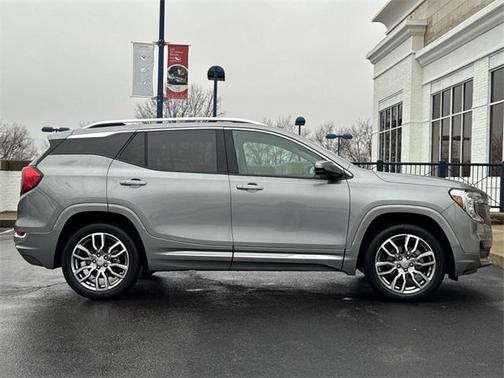 2024 GMC Terrain Denali