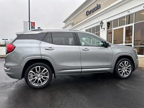 2024 GMC Terrain Denali