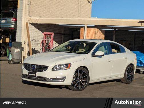 2016 Volvo S60 T5 Drive-E Premier