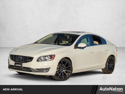 2016 Volvo S60 T5 Drive-E Premier