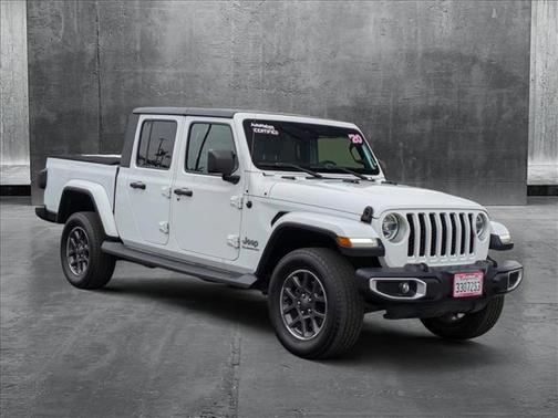 2020 Jeep Gladiator Overland